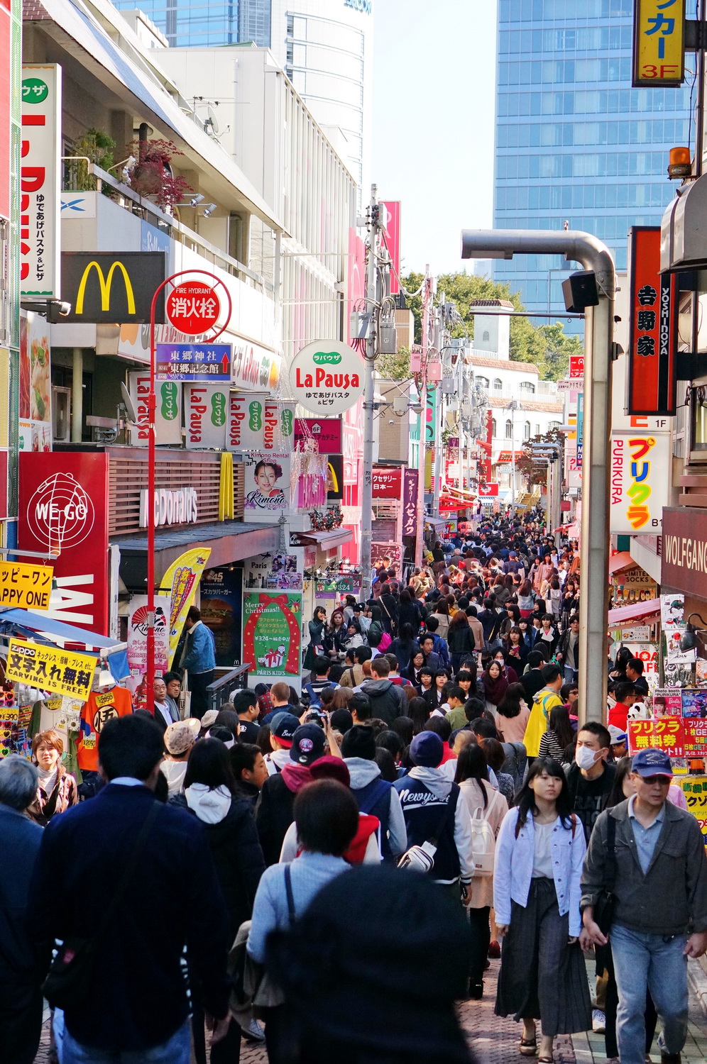 takeshita-dori, takeshita street, tokyo city guide, tokyo, japan, japan trip, street life, japon, voyage au japon