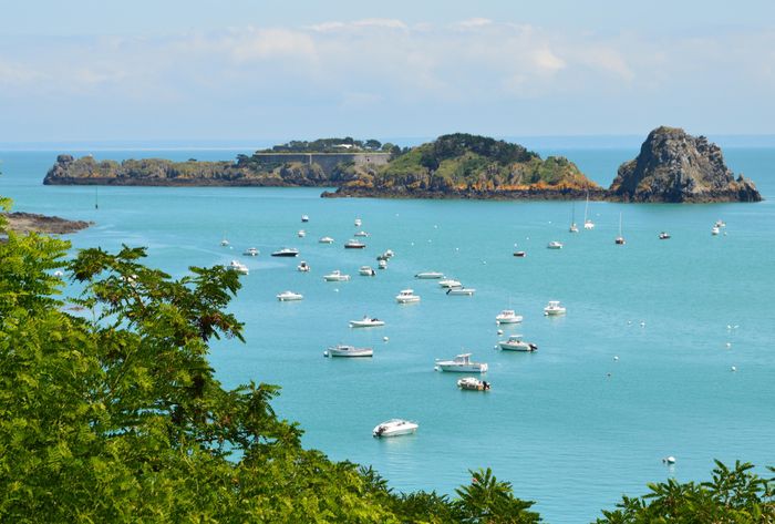 Petites escapades, grands d&eacute;paysements : ces destinations fran&ccedil;aises qui invitent &agrave; ralentir