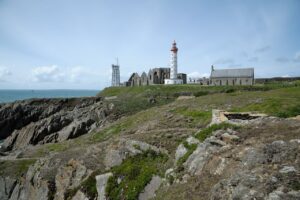 H&eacute;bergement insolite en Bretagne : cabanes, bulles, yourtes